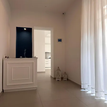 Blu Parthenope A Spaccanapoli * Neapol